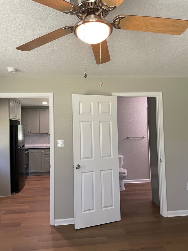Photo - Available Now! *No Pets* Fully Renovated 2...