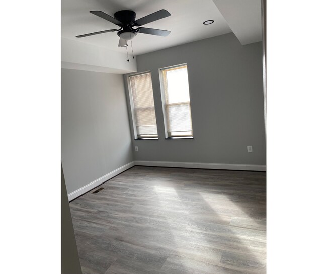 3523 Edmondson Ave Unidad I - W/BATH AVAILABLE $850