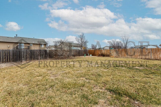 Photo - 13806 W Alderny St