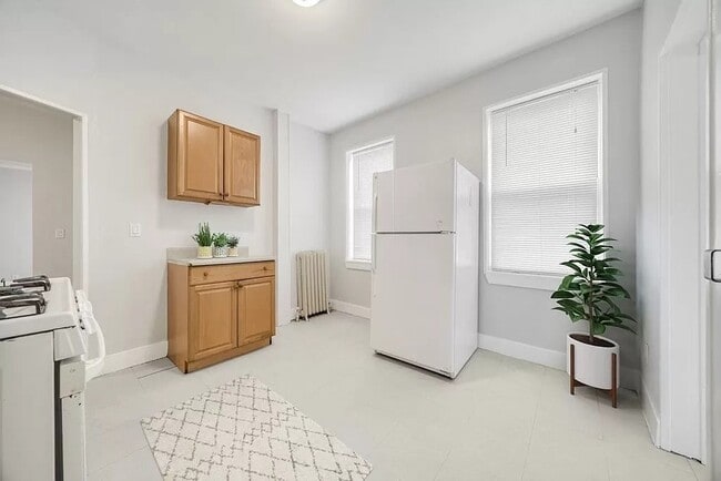 Photo - 48 Clark Ave Unit 2L