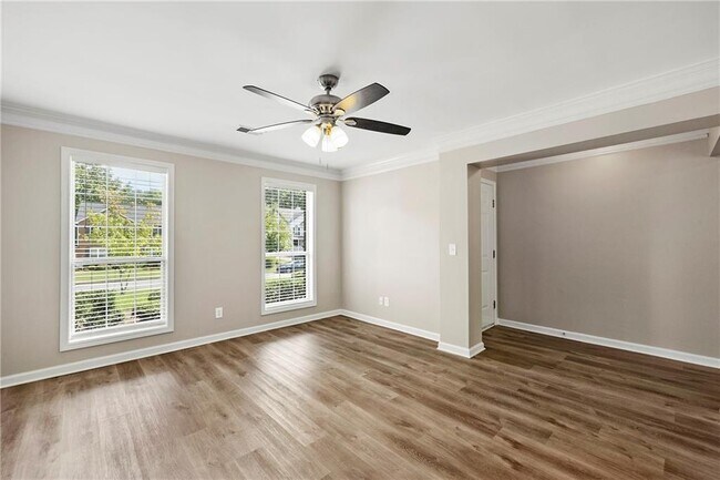 Photo - 6020 Aderhold Way