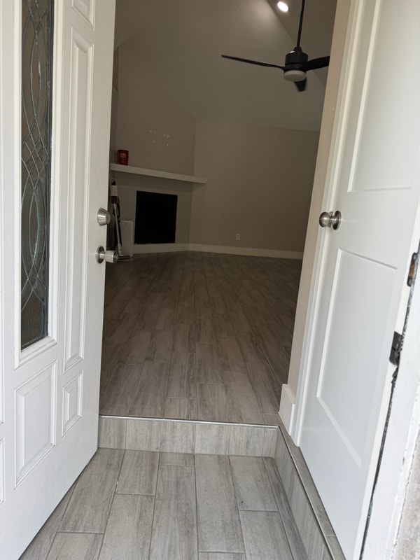 Photo - 2320 Peppermill Rd