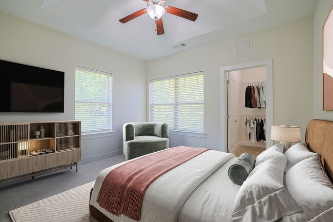 2 BR, 2 BA - 1,073SF