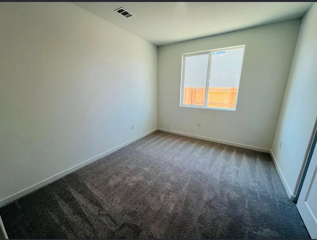 Photo - 1744 Halo Ave