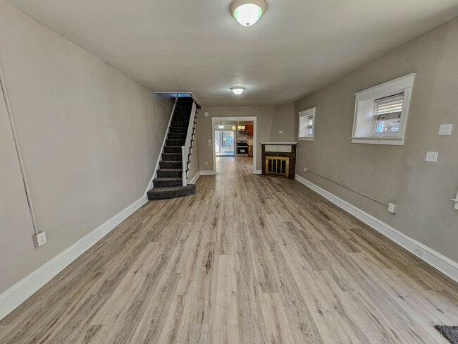 Photo - 740 Church Ln