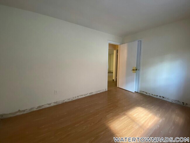 Photo - 10 Riverside St Unit G4