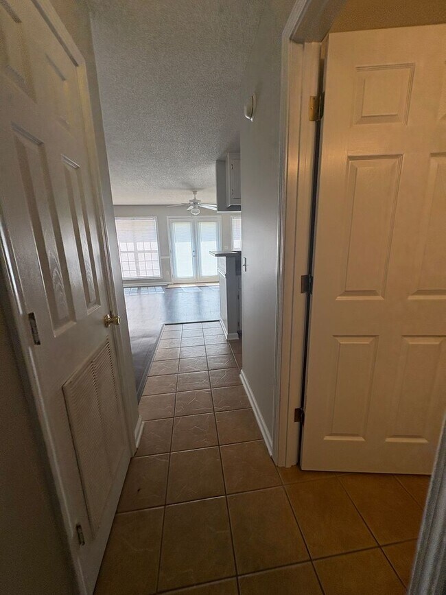 Photo - 165 N Spring View Dr