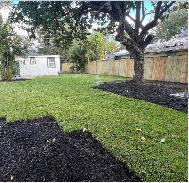 Photo - 428 NW 97th St