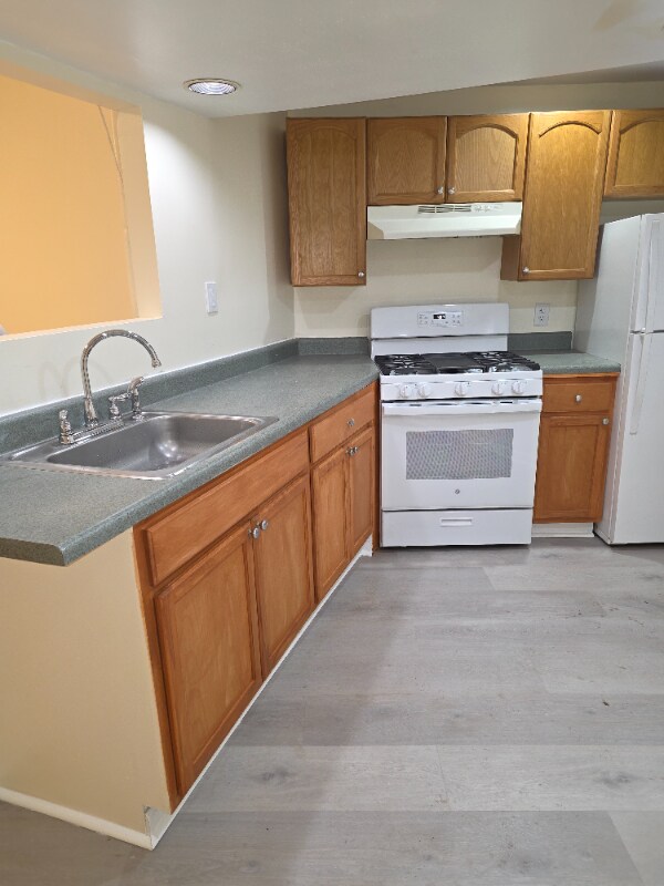 Photo - 437 State St Unit 2