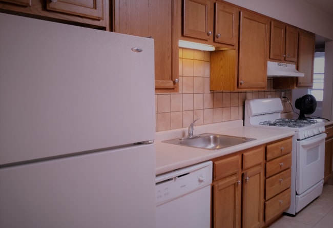 Photo - 7314 Devon St Unidad C2