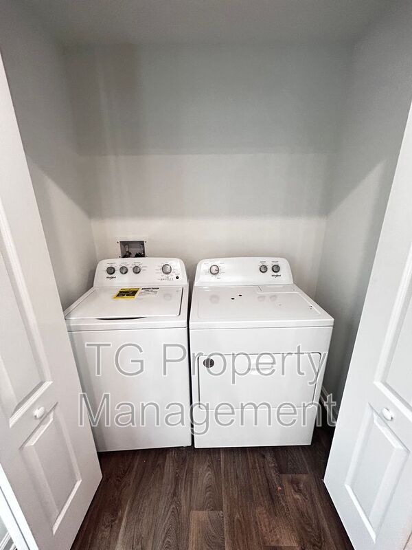 Photo - 9209 Stony Brk Rd