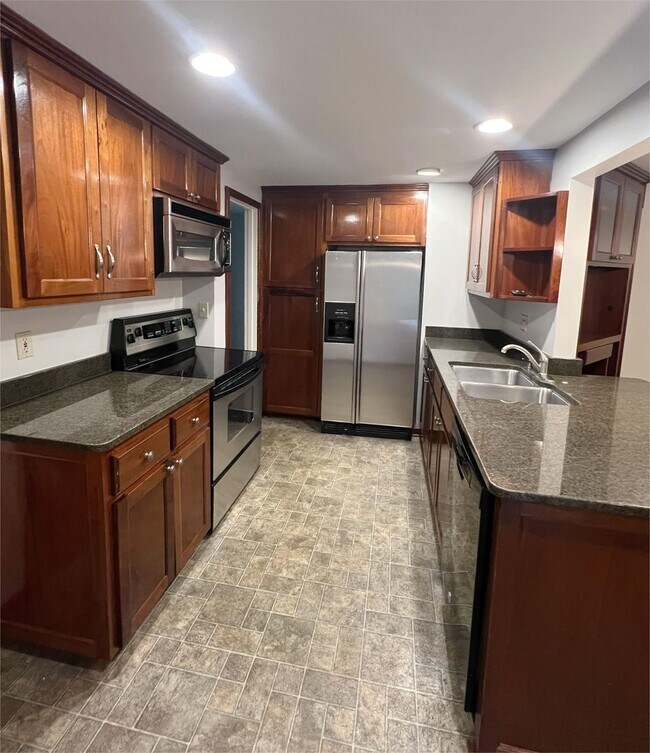 Photo - SEE IT NOW: Elegant Home in Prairie Villag...