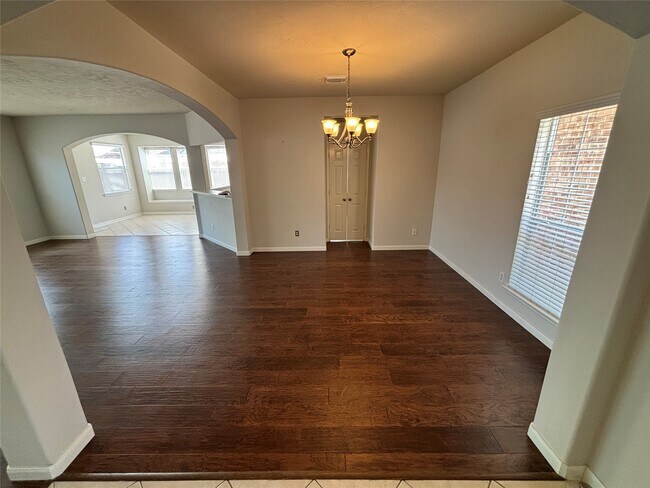 Photo - 18002 Secret Branch Ln