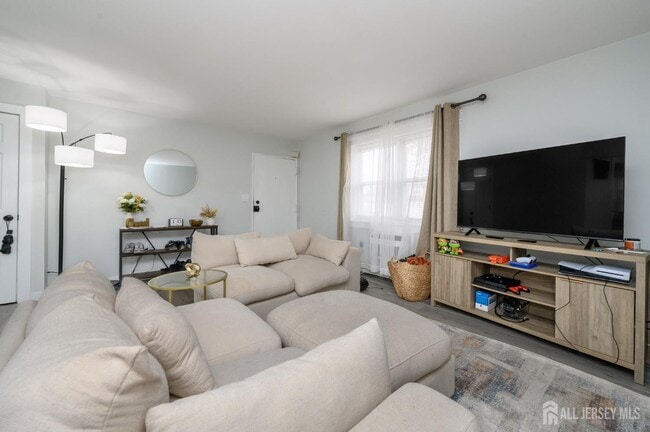 Photo - 289 Main St Unit 11N