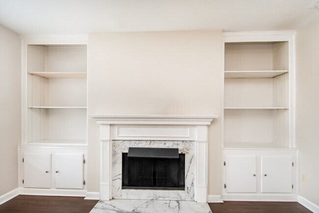 Photo - 515 Gammon Ln