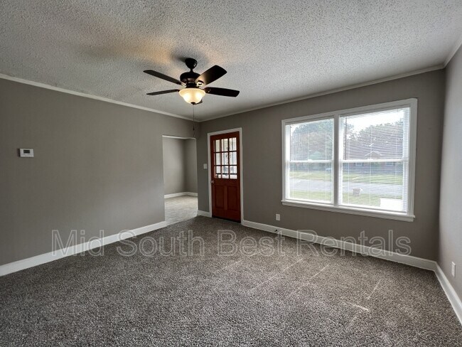 Photo - 997 Hudson St