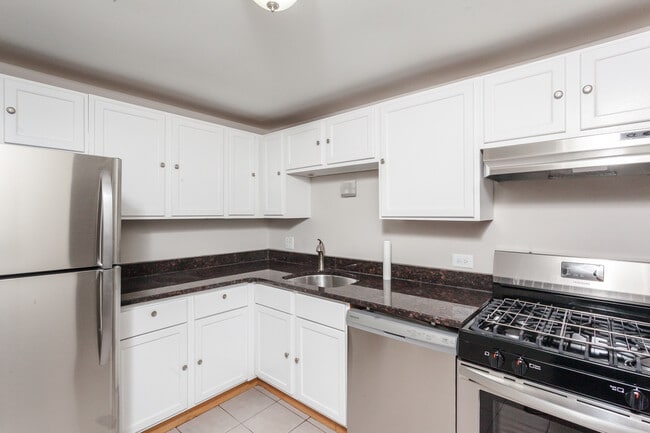 Photo - 1460 Fairlane Dr Unit 414