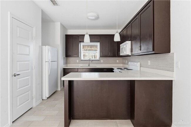 Photo - 12 Valeria St Unidad 4