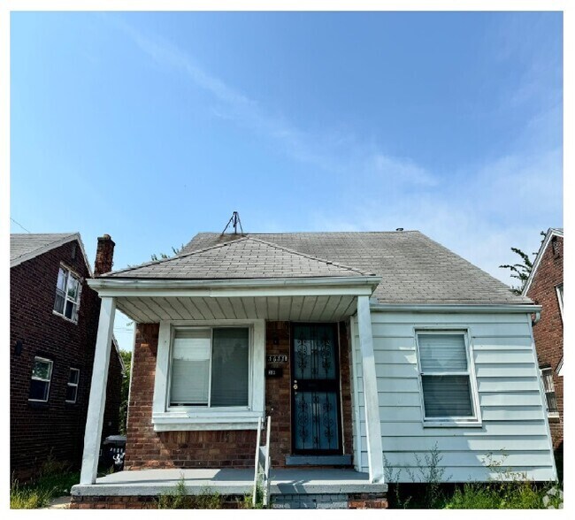 Houses for Rent with a Yard in Clay Township MI Page 2