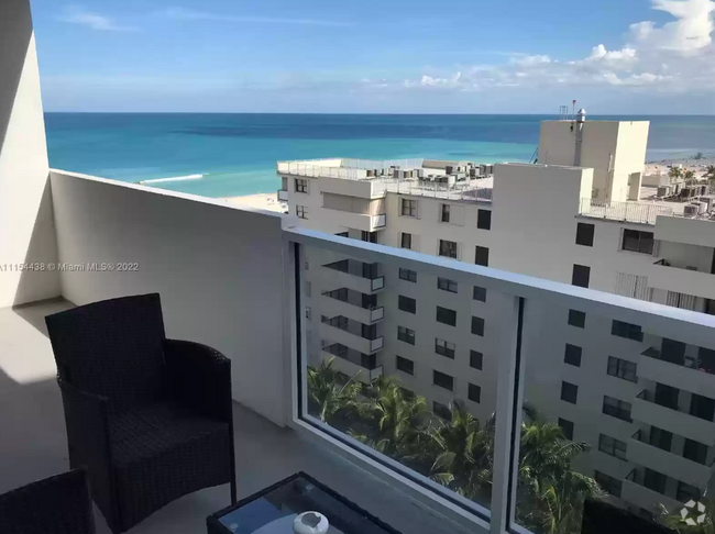 Building Photo - 100 Lincoln Rd Unit Ocean view Rental