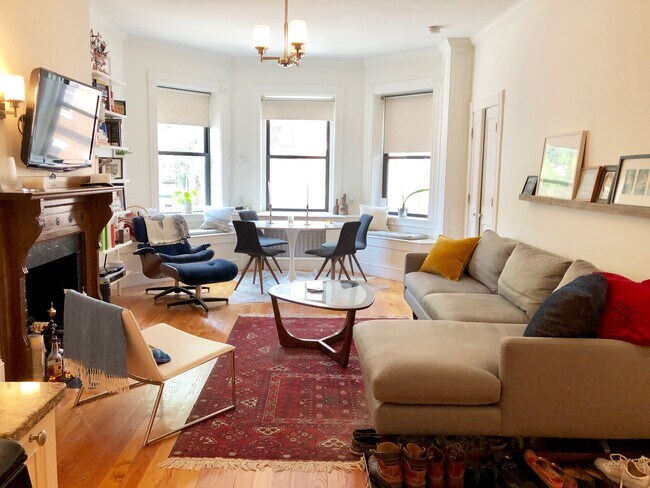 Photo - 247 Newbury St Apartments Unit 2B