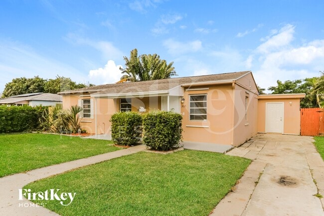 Photo - 3025 Robert Rd