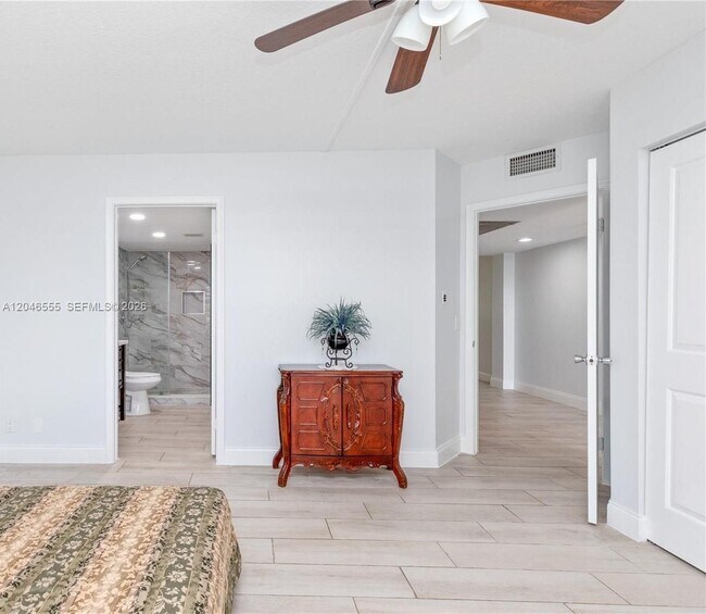 Photo - 1110 SW 125th Ave Unit 112M