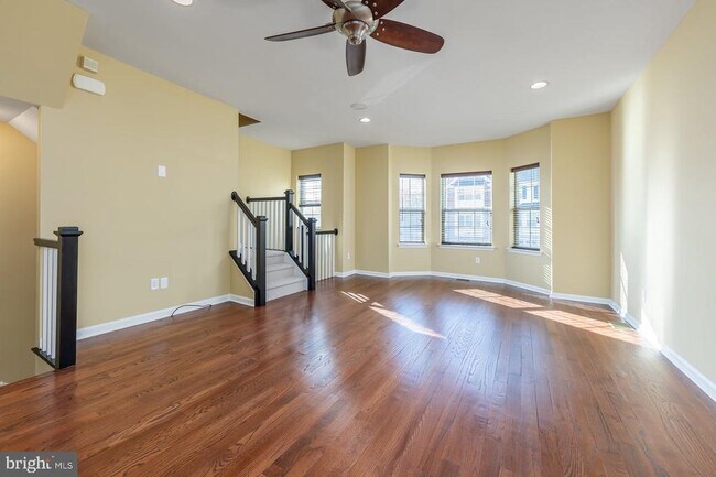 Photo - 122 Winterberry Way