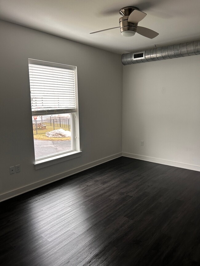 Photo - 550 New Holland Ave Unit 305