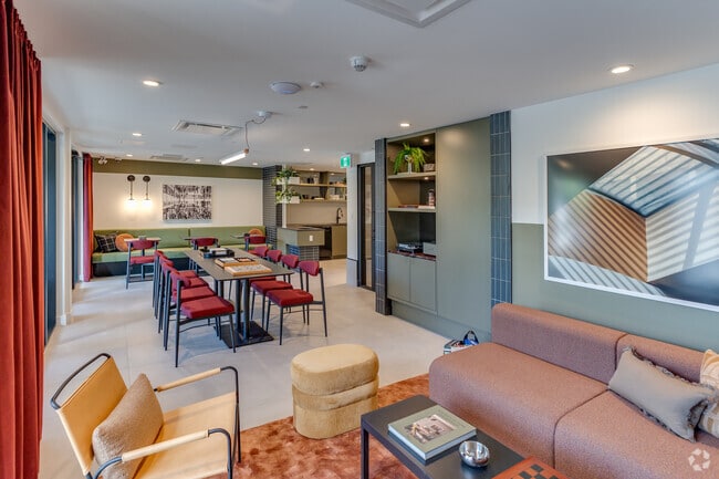 Social Club - Eastward