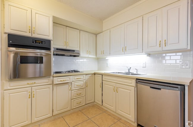 Park Tower Apartments