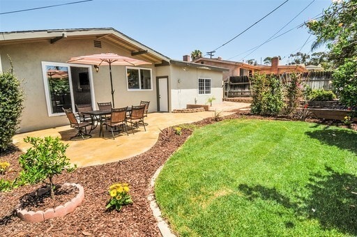 Building Photo - AVAILABLE NOW! GORGEOUS & SPACIOUS 3BD/2BA HOME IN CLAIREMONT! ONLY $4,595/mo!