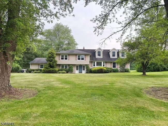 Photo - 21 Meadowview Rd