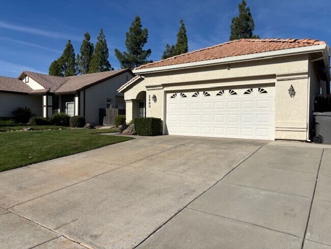 Photo - Amazing Single Story Home Located in Rosev...