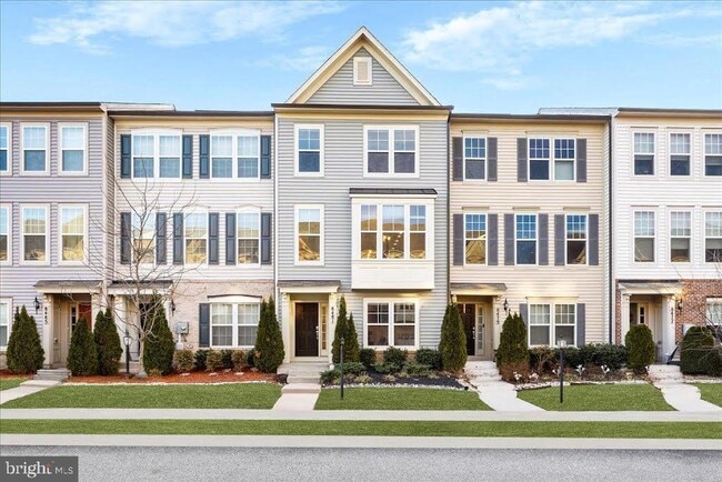 Building Photo - 8481 Hedwig Ln