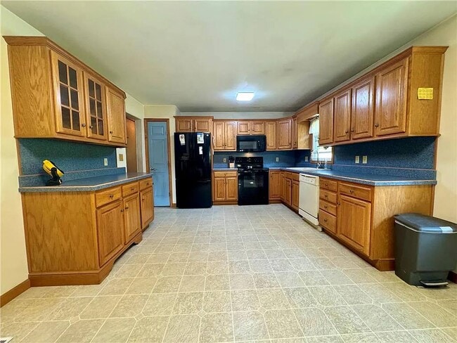 Photo - 5054 Shawnee Blvd Unit 2
