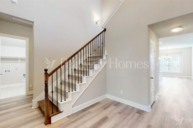 Photo - 112 Trail Dr