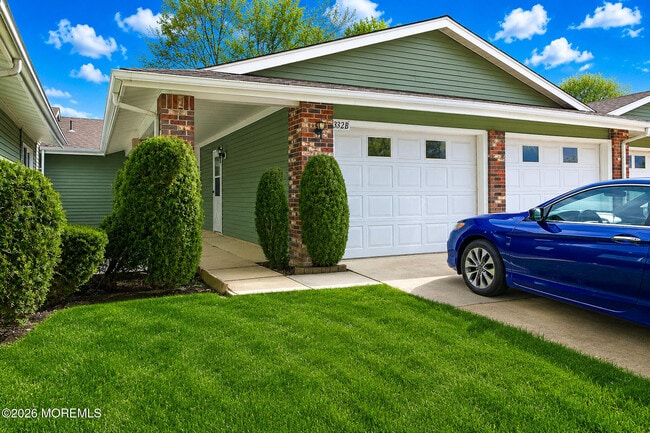 Photo - 332B Quinton Dr