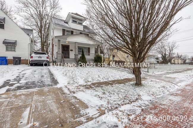Photo - 12310 Watterson Ave