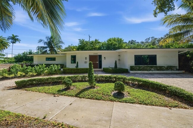 Building Photo - 2180 NE 191st Dr