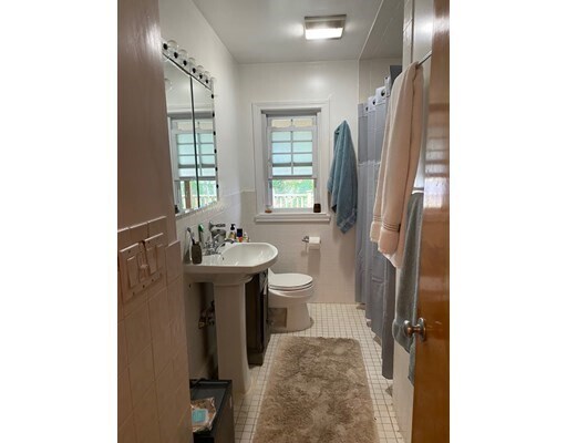 Photo - 4 Merrill Ave