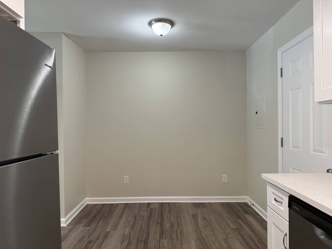 Photo - Gastonia Groves Apartments