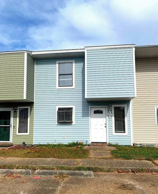 Photo - 6531 Pridgen St