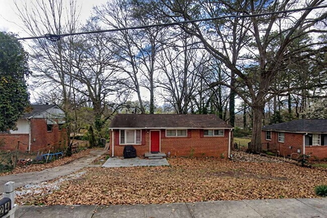 Photo - 324 Macedonia Rd SE