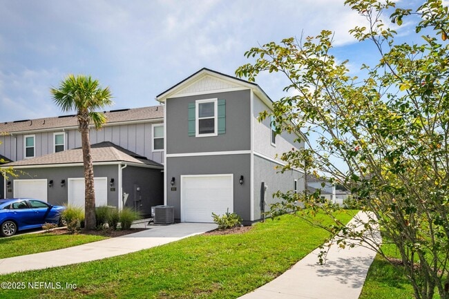 Photo - 955 Rivertree Pl