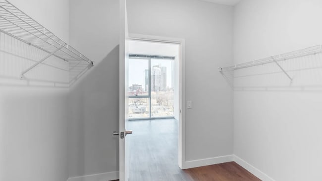 Photo - 1000 S Clark St Unidad 1304