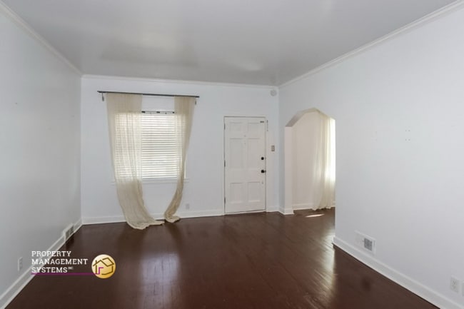Photo - 4 Bedroom Home in Salt Lake City!
