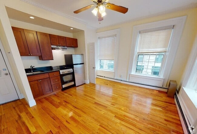 Building Photo - 24 Joy St Unit 4 Rental