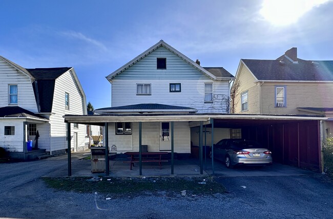 Photo - 411 Bartram Ave