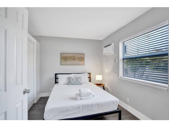 Photo - 50 Davie Blvd Unit SI ID1504055P